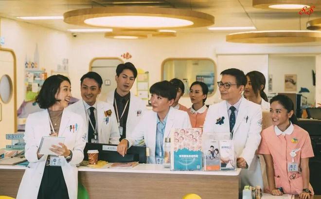 别再看《巨塔之后》强推5部医疗职业剧看完秒懂啥叫紧张刺激(图7)