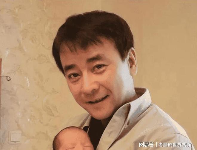 恩爱十几年难抵残酷现实？罗钢娶小23岁郝蕾年龄差原来不算坎(图16)